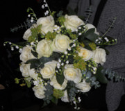 bridal bouquet classic white